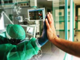 Positivi a tripla cifra, lieve aumento dei ricoveri
