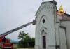 Un Fulmine cade sulla chiesa di Sassoferrato: intervengono i pompieri Un Fulmine cade sulla chiesa di Sassoferrato: intervengono i pompieri