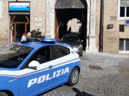 Favoreggiamento dell’immigrazione clandestina, tre arresti a Macerata. Perquisizioni nelle Marche e in tutta Italia, lo spettro di presunti legami col terrorismo jihadista