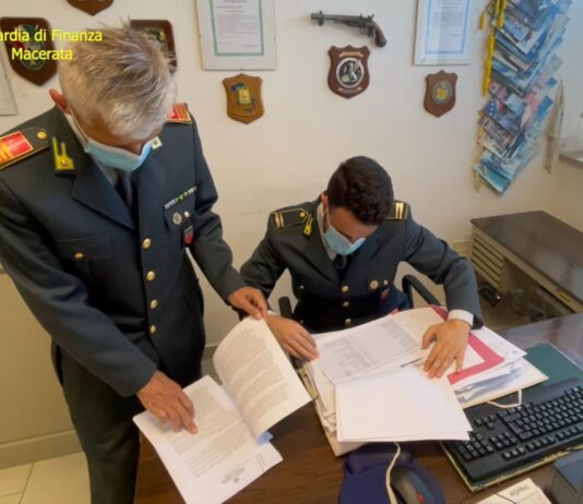 Post sisma, appalti irregolari. Operazione della Finanza