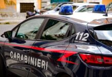 Una telefonata minatoria, poi scatta l’allarme per un ordigno: evacuata una scuola con 200 studenti a Monte Roberto