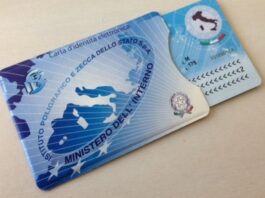 Spunta la “cresta” sulle carte d’identità: nei guai una dipendente comunale Spunta la "cresta" sulle carte d'identità: nei guai una dipendente comunale