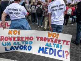 Ascoli: sospesi altri 9 operatori sanitari non vaccinati. Scatta il congelamento dello stipendio Ascoli: sospesi altri 9 operatori sanitari non vaccinati. Scatta il congelamento dello stipendio