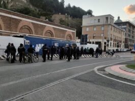 #nogreenpass: manifestazione stamattina ad Ancona. Corteo dal Porto di Ancona alla Prefettura #nogreenpass: manifestazione stamattina ad Ancona: corteo dal Porto di Ancona alla Prefettura