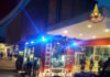 Paura al Centro Commerciale: scoppia un incendio, tutti fuori Paura al Centro Commerciale: scoppia un incendio, tutti fuori