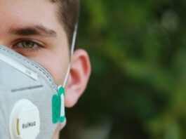 Torna il covid. Mascherina in aula in Consiglio regionale Marche, il #Covid colpisce sempre più giovani: 17enne talento del nuoto grave a Torrette; sta meglio il neonato positivo ricoverato al Salesi