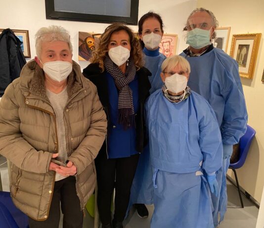 Sabato 22 gennaio giornata extra di vaccinazioni a Falconara: ecco come prenotare