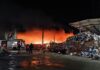 San Benedetto, violento incendio alla Italservizi. Stop temporaneo ai treni, Vigili del Fuoco da tutta la Regione San Benedetto, violento incendio alla Italservizi. Stop temporaneo ai treni, Vigili del Fuoco da tutta la Regione