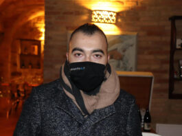 Cena al ristorante (vietata) in pieno lock down: i Giudici danno ragione al Ristoratore “ribelle” Carriera di “IoApro”. Era presente anche Sgarbi. Cena al ristorante (vietata) in pieno lock down: i Giudici danno ragione al Ristoratore "ribelle" Carriera di "IoApro". Era presente anche Sgarbi.
