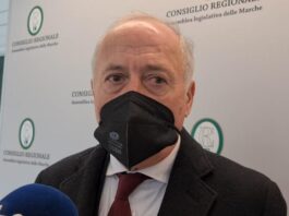Scritte choc, Saltamartini: “Anche io minacciato, pure da medici. Non ho denunciato, capisco le difficoltà del momento” Saltamartini