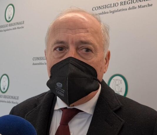 Scritte choc, Saltamartini: “Anche io minacciato, pure da medici. Non ho denunciato, capisco le difficoltà del momento” Saltamartini