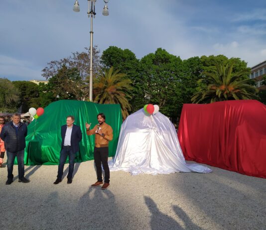 San Ciriaco, la Croce Gialla inaugura due nuove ambulanze donate dalla generosità di Ancona Croce Gialla Ancona ambulanze inaugurazione Maurizio Socci Foresi Caporalini