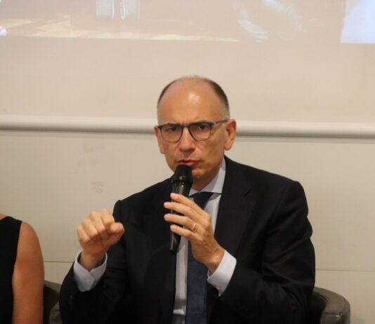 Governo: Letta ad Ancona, “credo sia interesse tutti Draghi prosegua”
