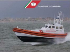 Peggioramento condizioni in mare sorprende diportisti ad Ancona, 15 persone soccorse