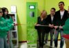 A scuola arrivano gli eco compattatori: bottiglie da riciclare in cambio di crediti scolastici in educazione civica