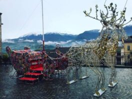 Sarnano: metti una slitta di Babbo Natale fatta… all’uncinetto Sarnano: metti una slitta di Babbo Natale fatta... all'uncinetto