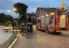 Auto si ribalta, conducente bloccata all’interno, arrivano i Vigili del Fuoco