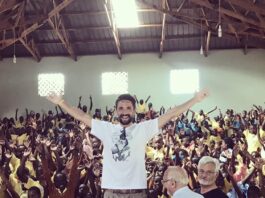 Tra accoglienza e porti chiusi, la terza via della Onlus Il Sorriso di Daniela: aiutare gli africani in Africa, ma non perché “non li vogliamo” Maurizio Socci africa volontario solidarietà migranti