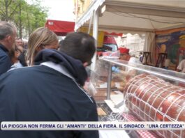 La pioggia non ferma gli ‘amanti’ della Fiera. Il sindaco: “Una certezza” – VIDEO