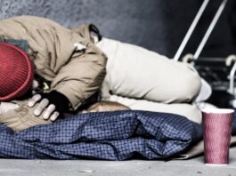 Ancona. In vigore l’ordinanza ‘anti bivacco’