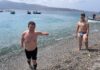 A nuoto senza braccia, attraversa lo stretto di Messina. L’impresa di Andrea Lanari
