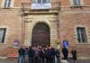 Beko, lo striscione dei lavoratori: “Il lavoro è dignità e futuro per Fabriano”