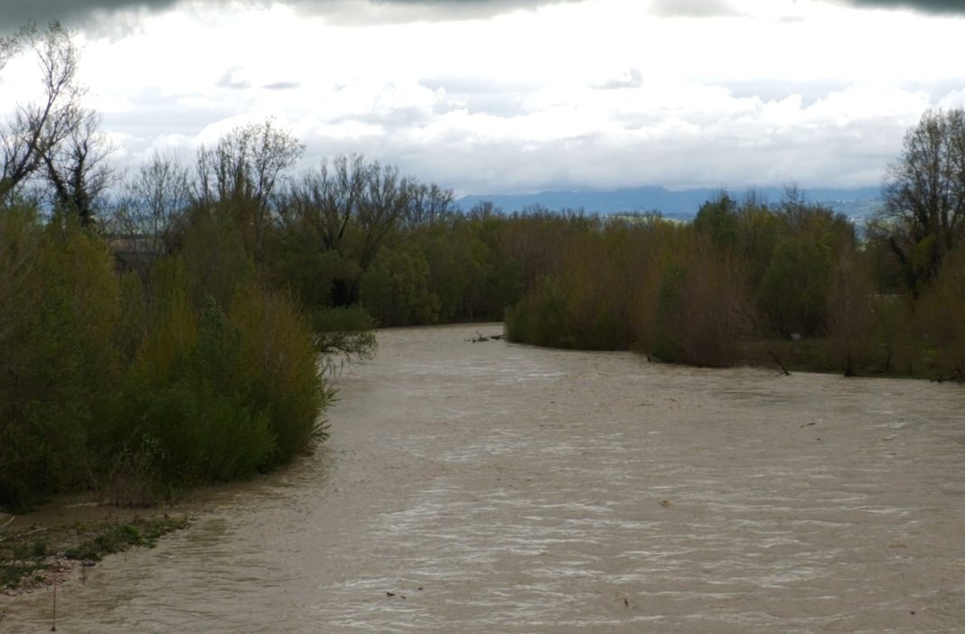 DIAPO FIUME ESINO DAL PONTE SAN CARLO