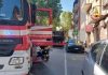 Ancona. Autobus a fuoco in via Torresi, fiamme spente dai pompieri: nessuna persona coinvolta