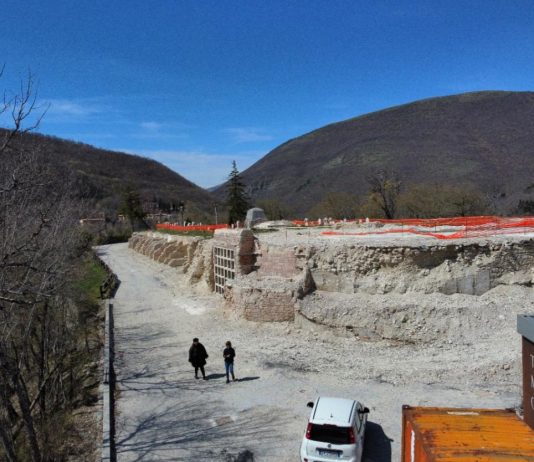 Ussita, conclusa la fase di messa in sicurezza del cimitero monumentale di Castelmurato in località Castelfantellino: ora la ricostruzione