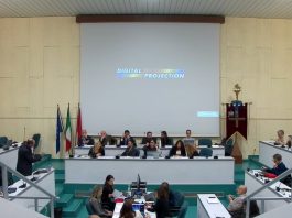 Ancona. “Femminicidi sono soltanto omicidi”. Bufera sulla frase della consigliera comunale FdI