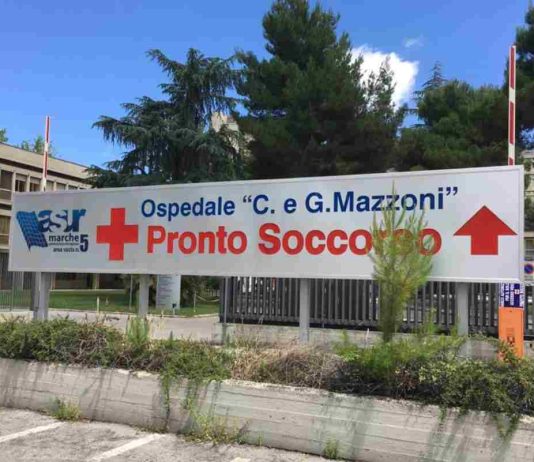Barbiere ucciso ad Ascoli, due coltellate tra cui quella mortale all’addome