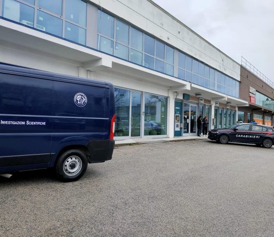 Paura alla Baraccola, sventata rapina in banca