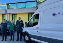 Dalla pesca illegale alla solidarietà, donato alla Caritas il pescato sequestrato dalla Finanza