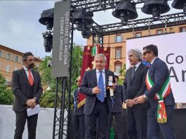 Leo, il Questore, i Ciriachini d’oro e d’argento: stasera su èTV canale 12 i momenti salienti della cerimonia ciriachino d'oro 2026 premiati maurizio socci cesare capocasa ancona ètv canale 12