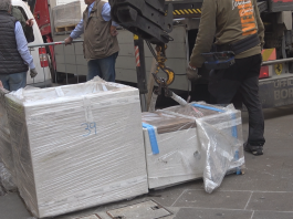 Ancona. Corso Garibaldi, arrivano i nuovi arredi: 24 panchine e 48 fioriere per il centro