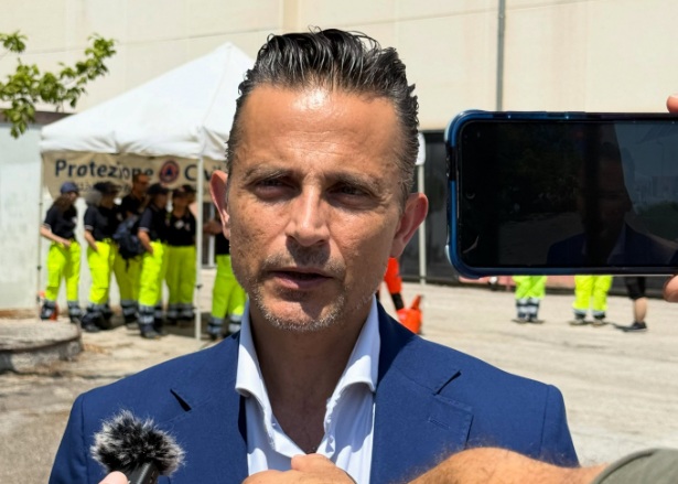 L'assessore regionale alla Protezione civile Tiziano Consoli