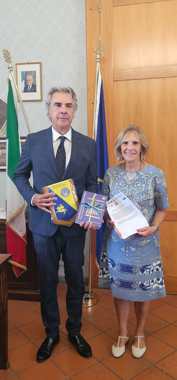 Prefetto Maurizio Valiante e Ines Carloni Soroptimist