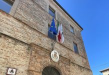 Bagno vandalizzato a Castignano, tre ragazzi si assumono la responsabilità