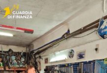 Chiaravalle. La Finanza scopre un’autofficina abusiva