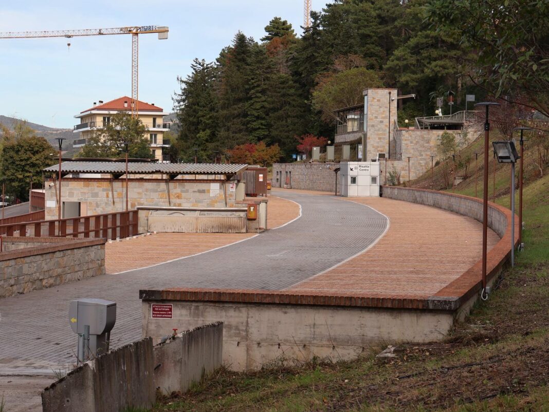 parcheggio Viale Emilio Betti (8)